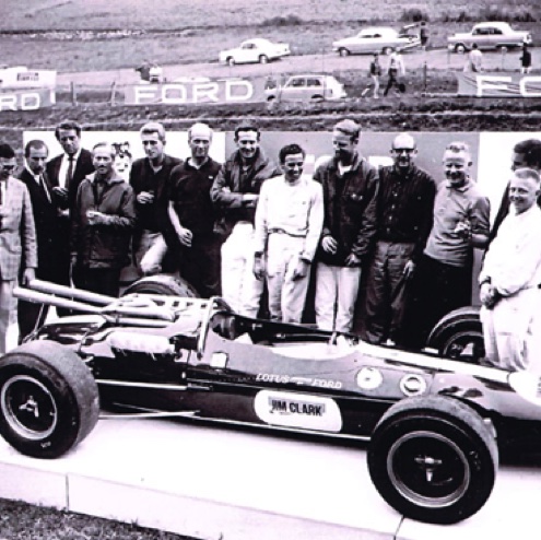 Promotion pour Ford Europe : idée, monter la côte de St Ursanne /les Rangiers avec la Lotus Gagnante d'Indianapolis !